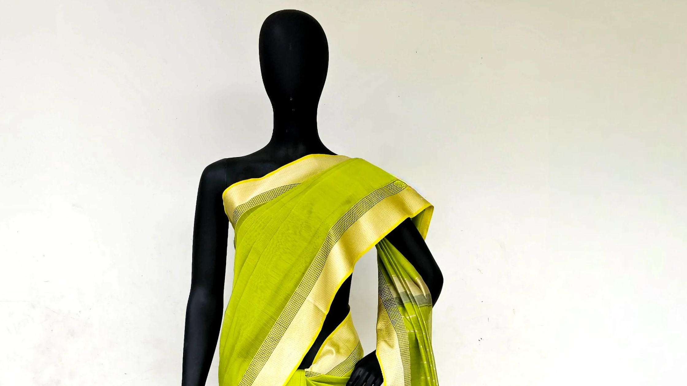 Border Patterns on Maheshwari Handwoven Sarees.