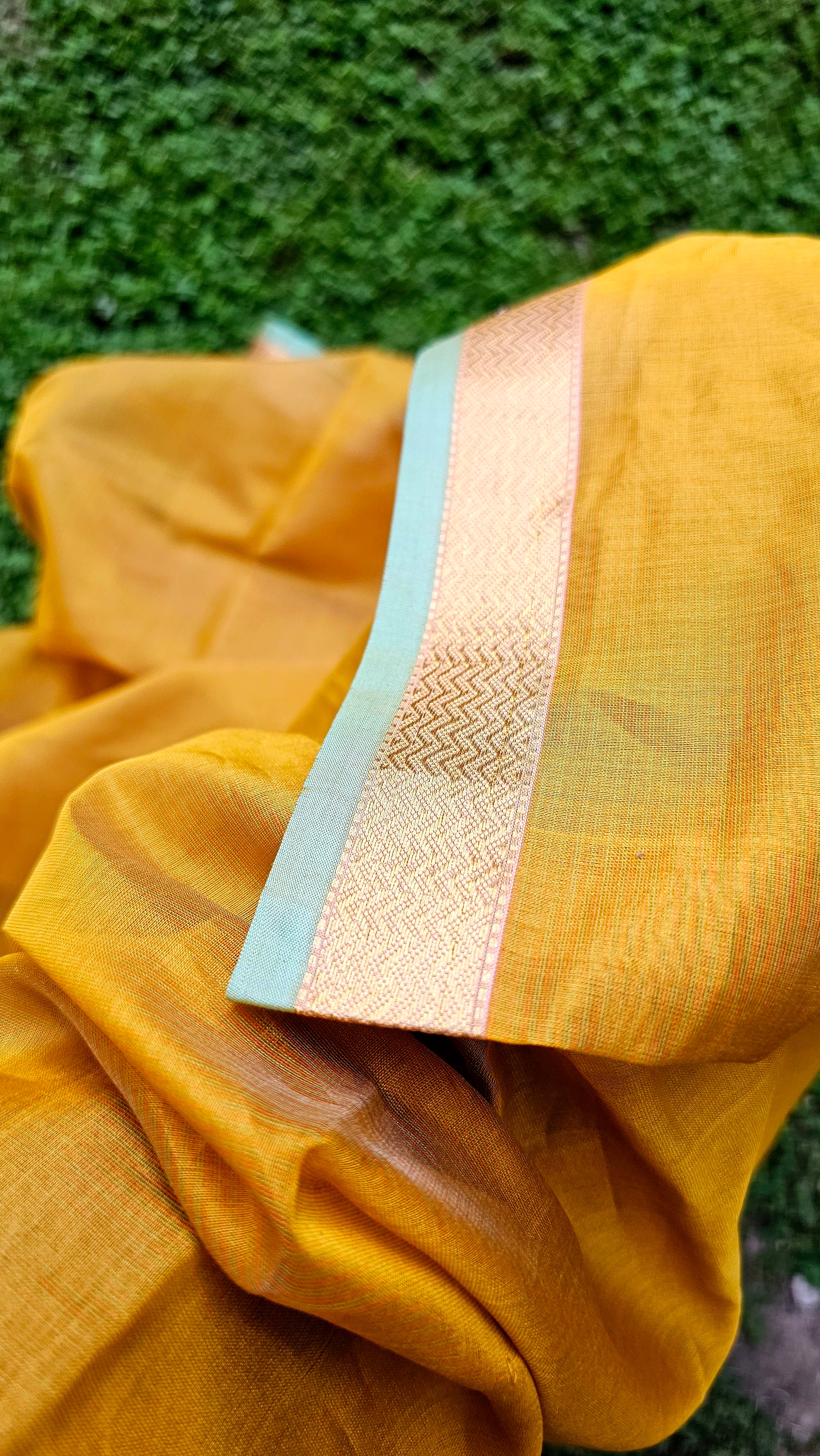 Traditional Raasta Dupatta with Gold Zari Borders and Green Selvedges.