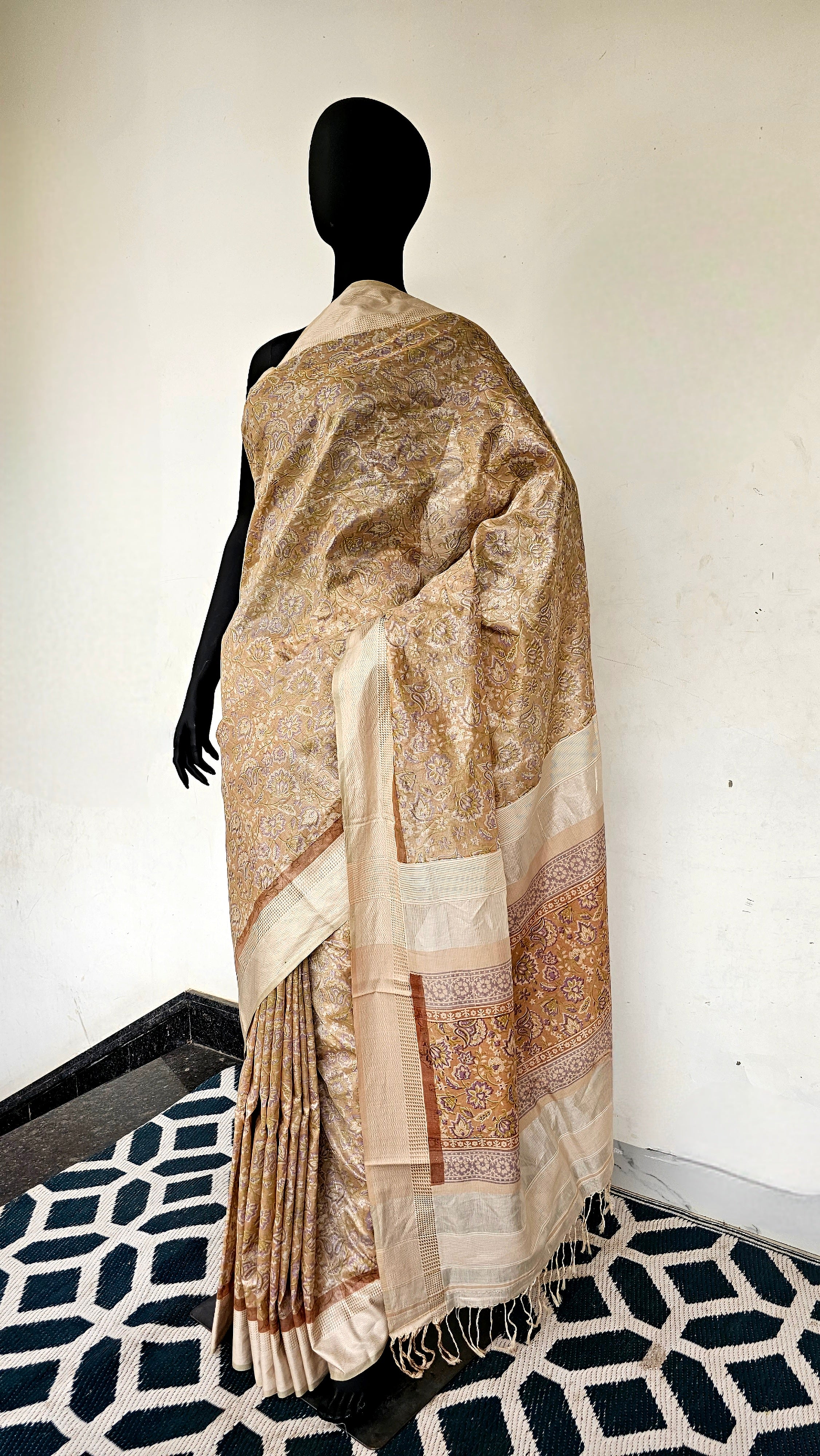 Silver Tissue Pure Cotton Saree with Thread Borders and Multicolor Prints.