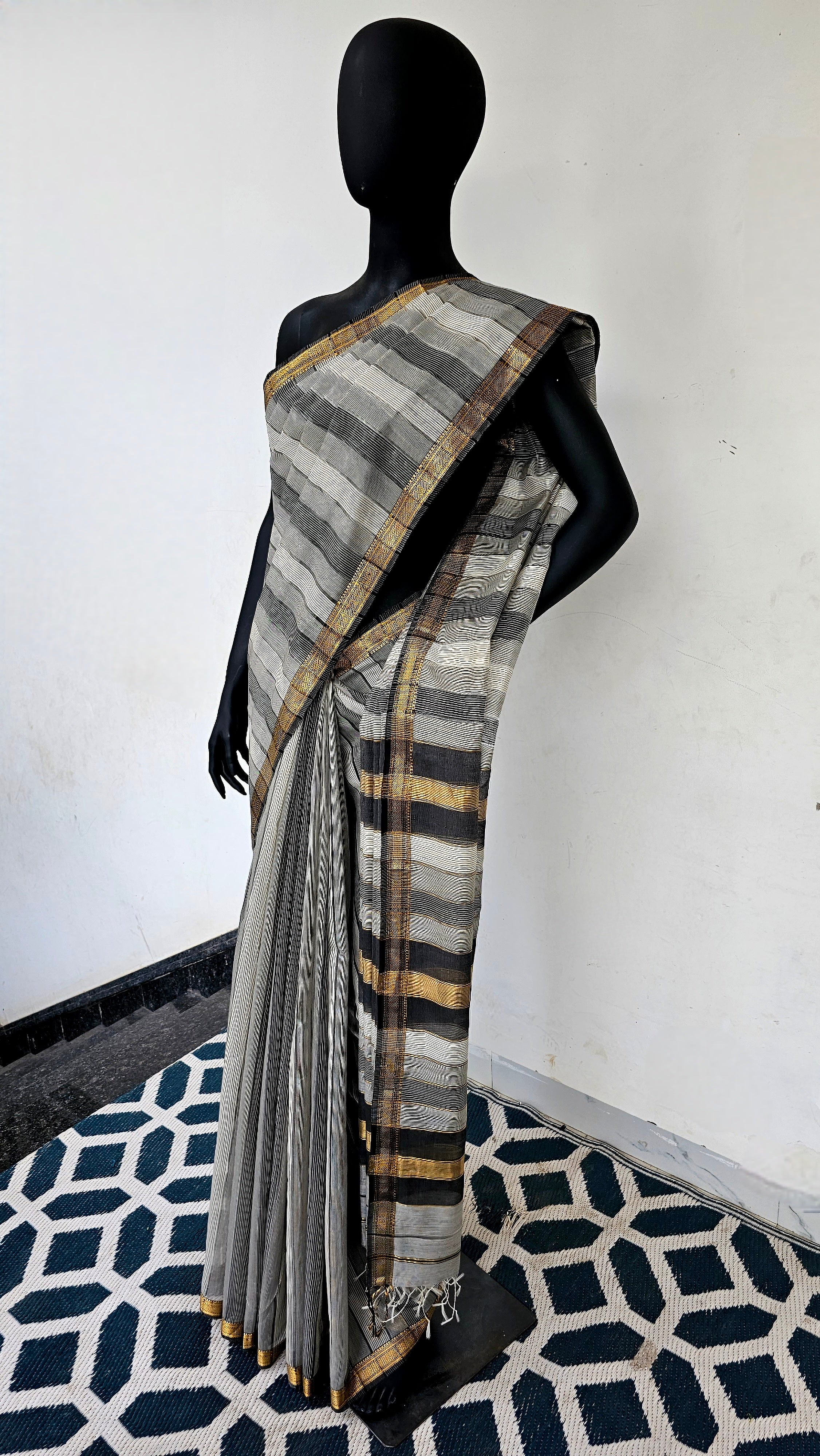 Saree with missing Wefts and Gold Zari Borders.