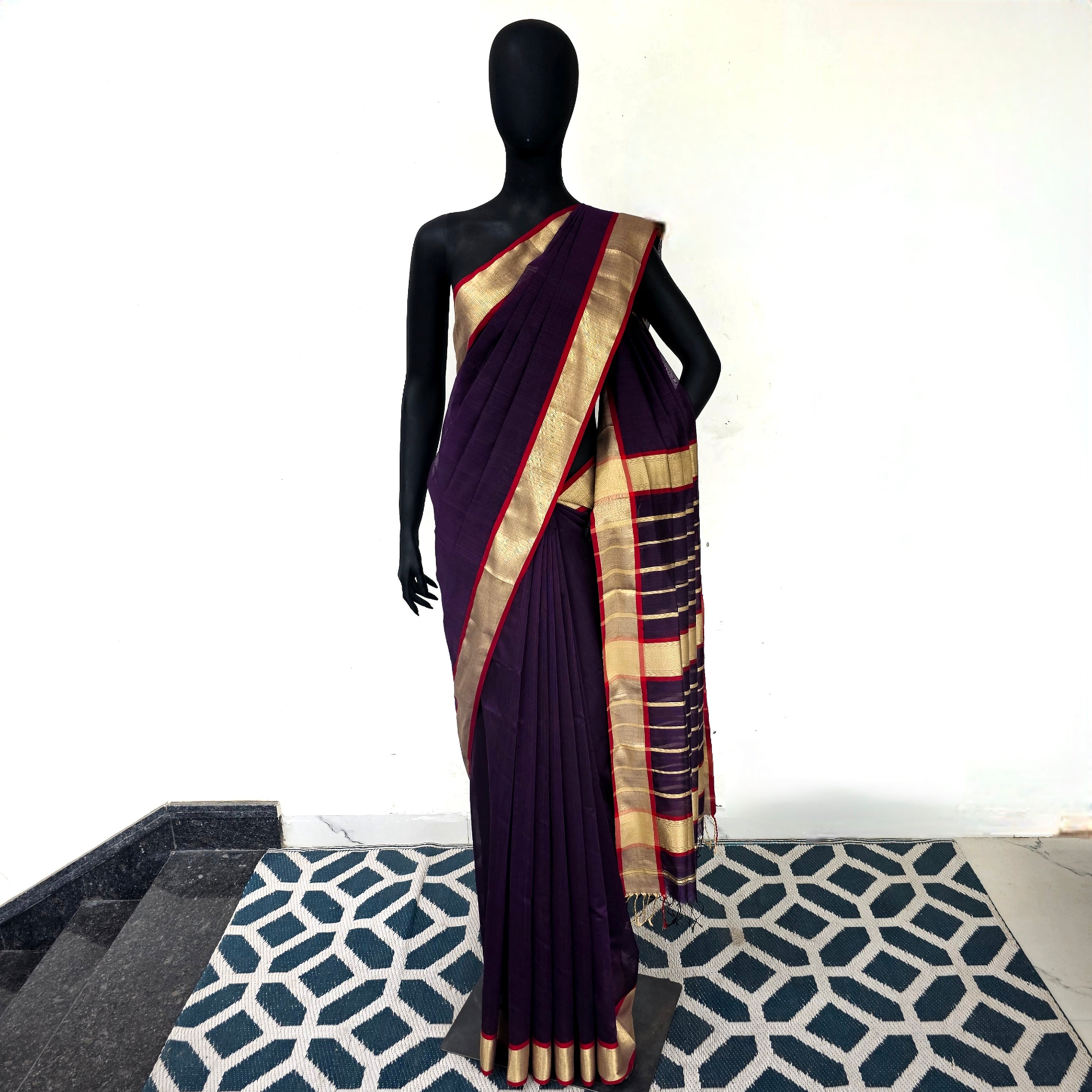Elegant Purple Maheshwari Silk/Cotton Saree with Narmada Lehar Gold Zari Borders and Jaala Palla