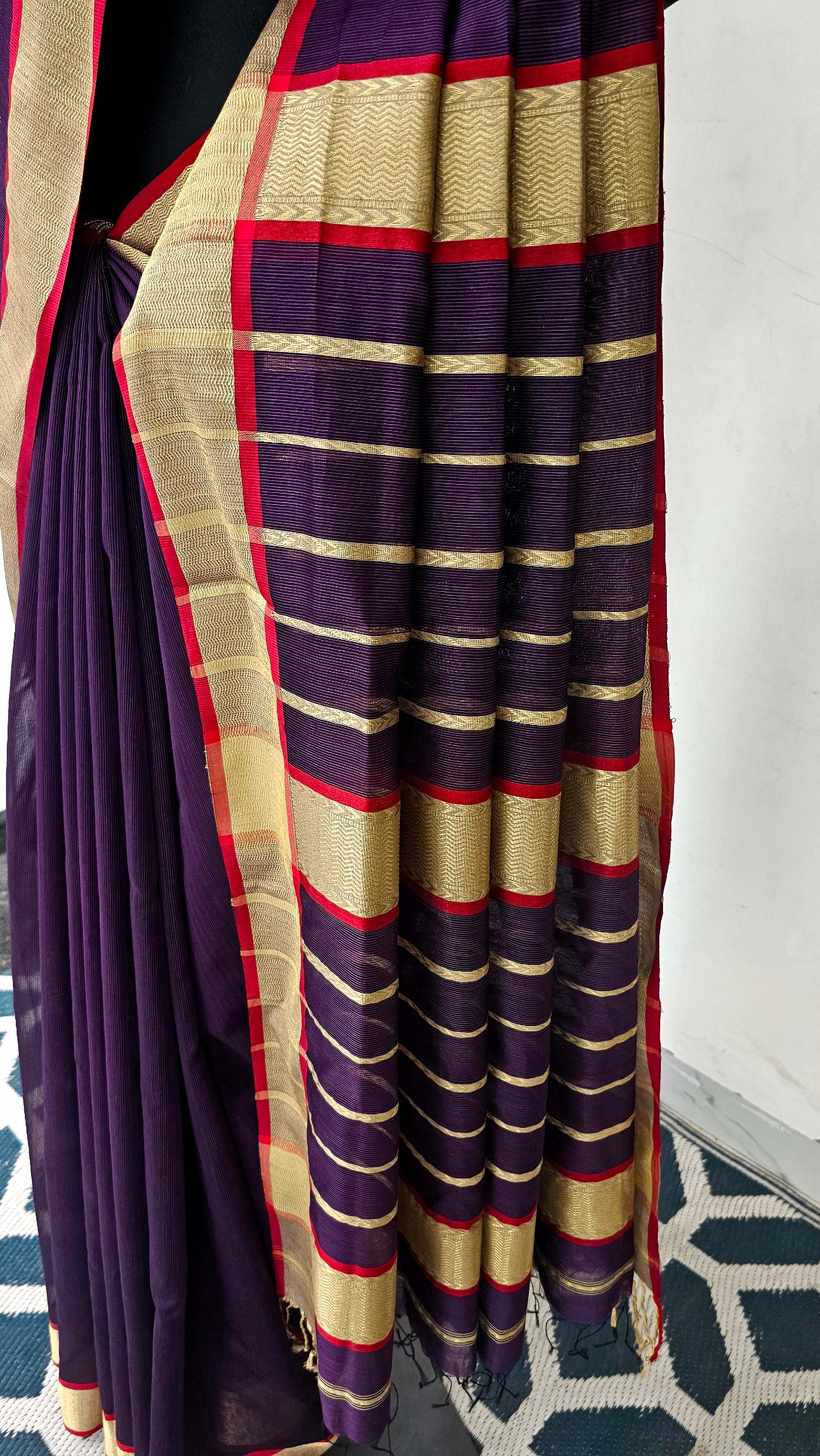 Elegant Purple Maheshwari Silk/Cotton Saree with Narmada Lehar Gold Zari Borders and Jaala Palla