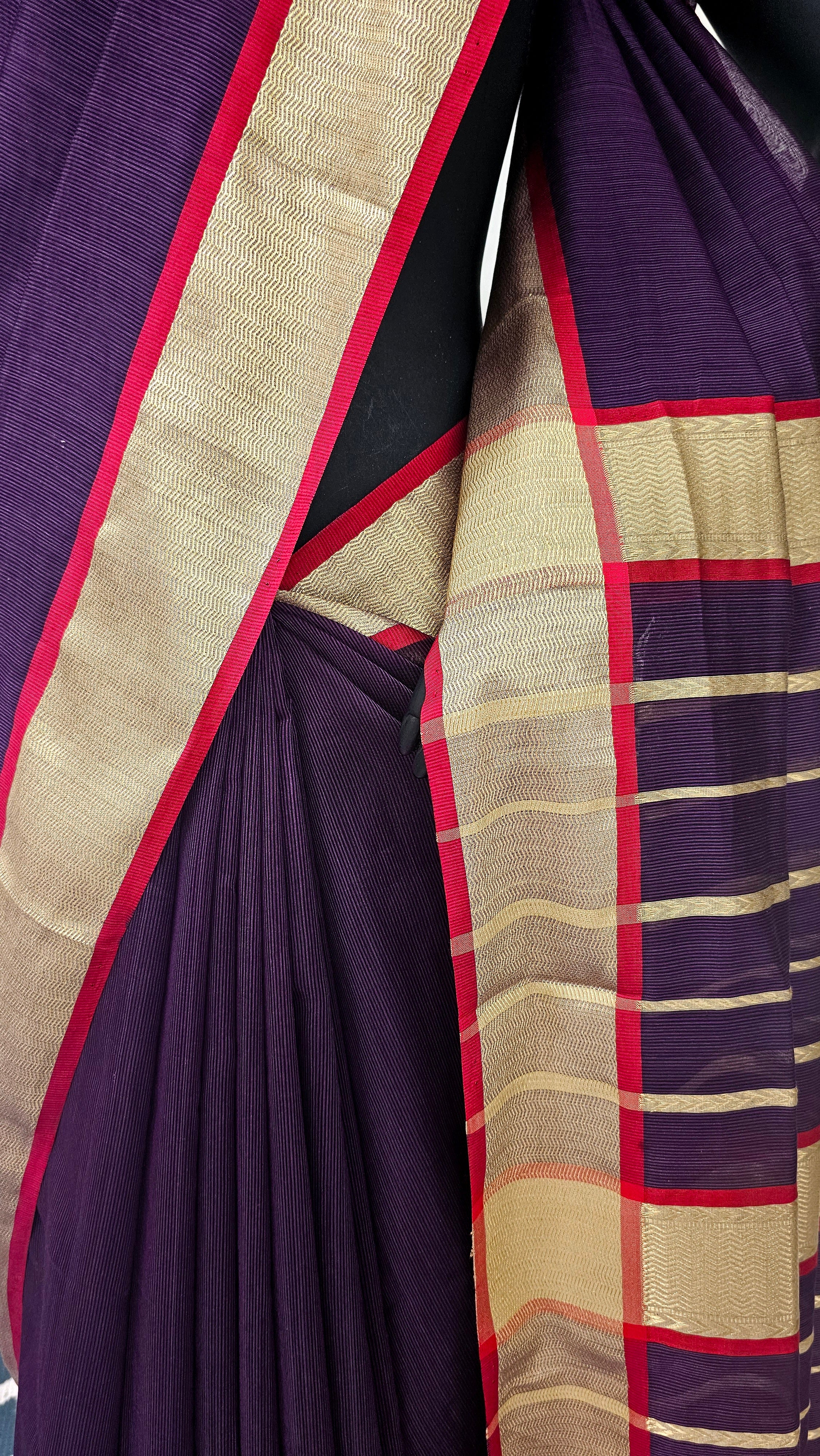 Elegant Purple Maheshwari Silk/Cotton Saree with Narmada Lehar Gold Zari Borders and Jaala Palla