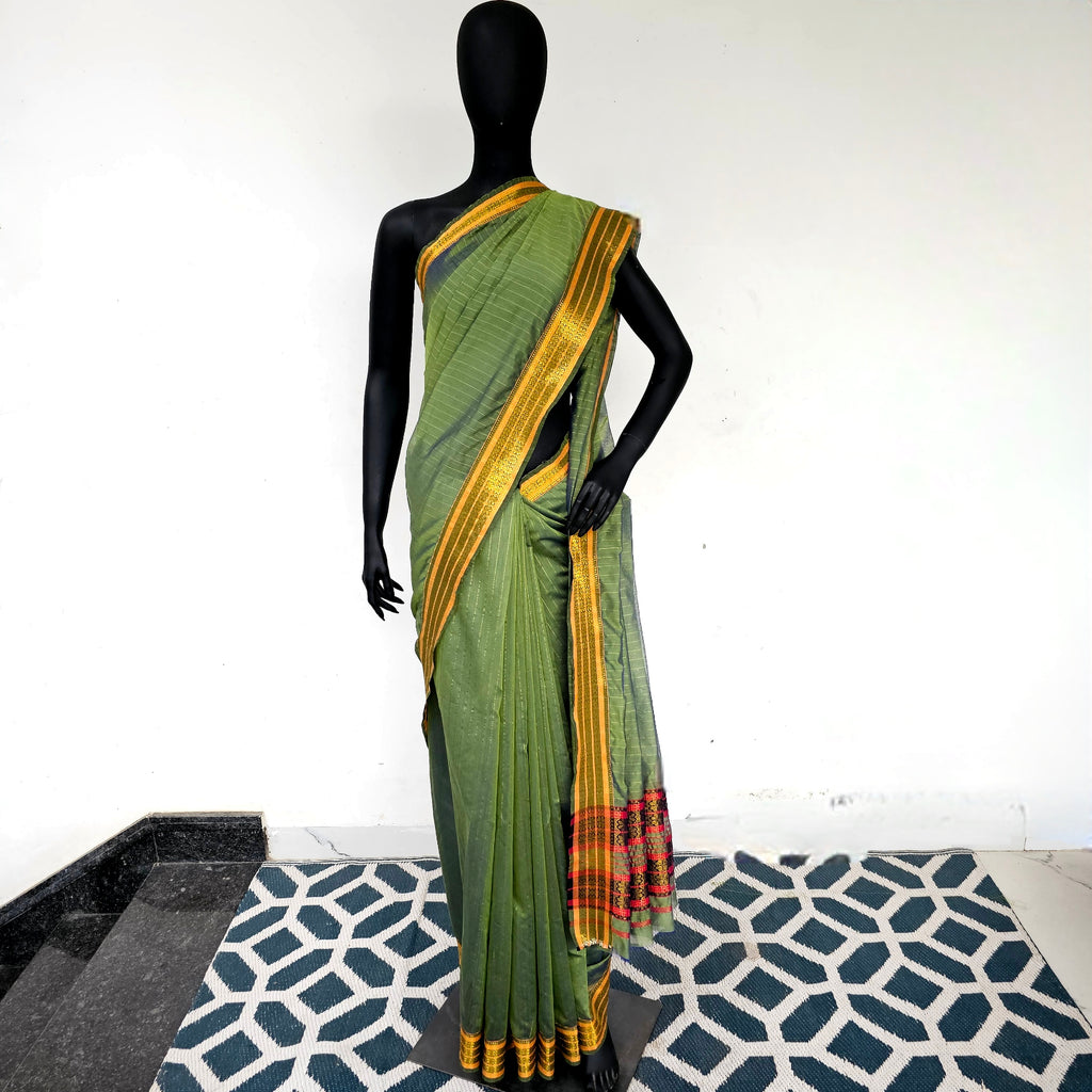 Indoori Elegance: Explore the Heritage of Maheshwari Handloom Sarees
