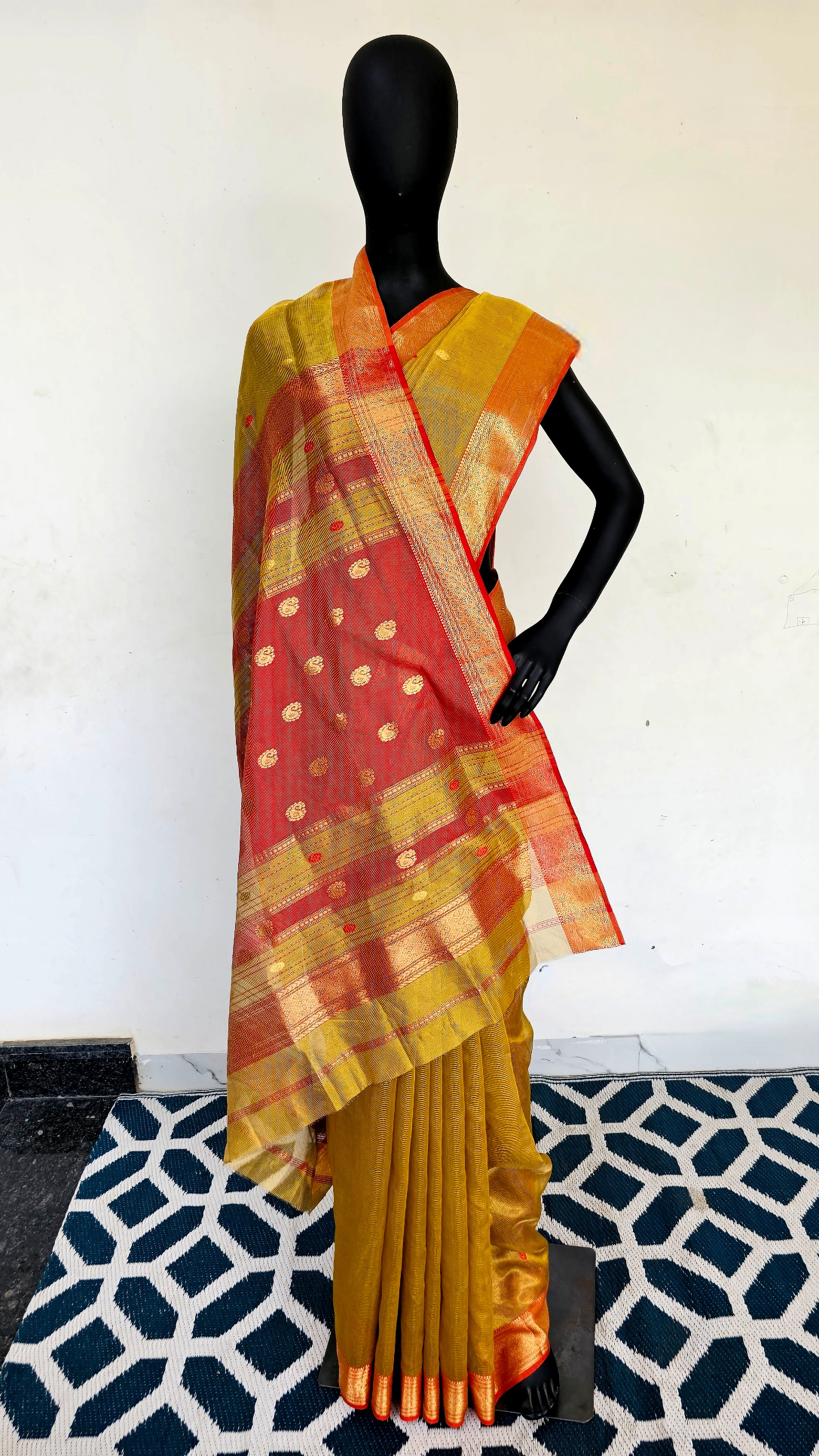 Explore the Beauty of Gold Tissue Checks Sarees.