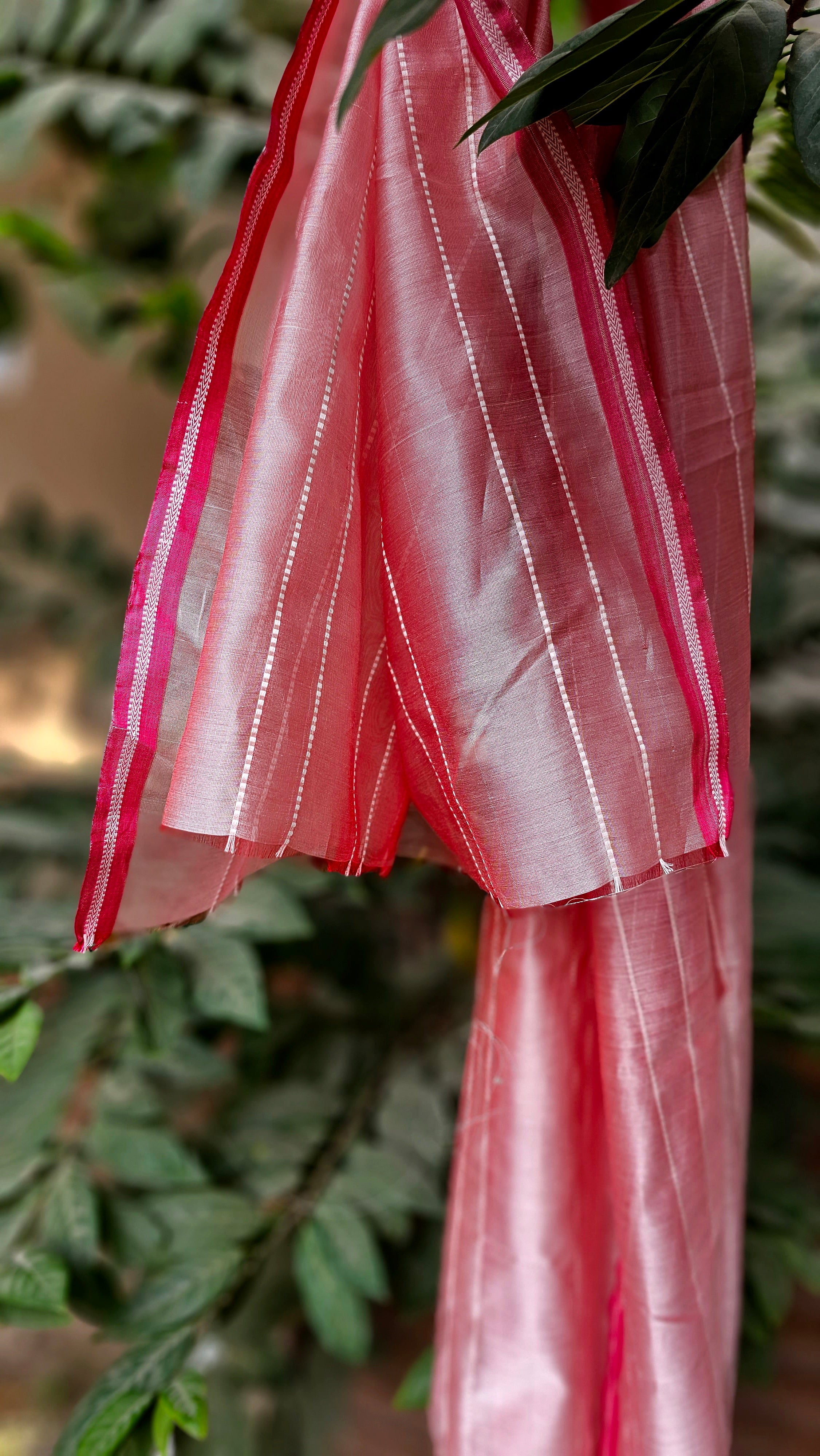 Maheshwari Magic: Weaving Tradition with Silk and Cotton Fabrics