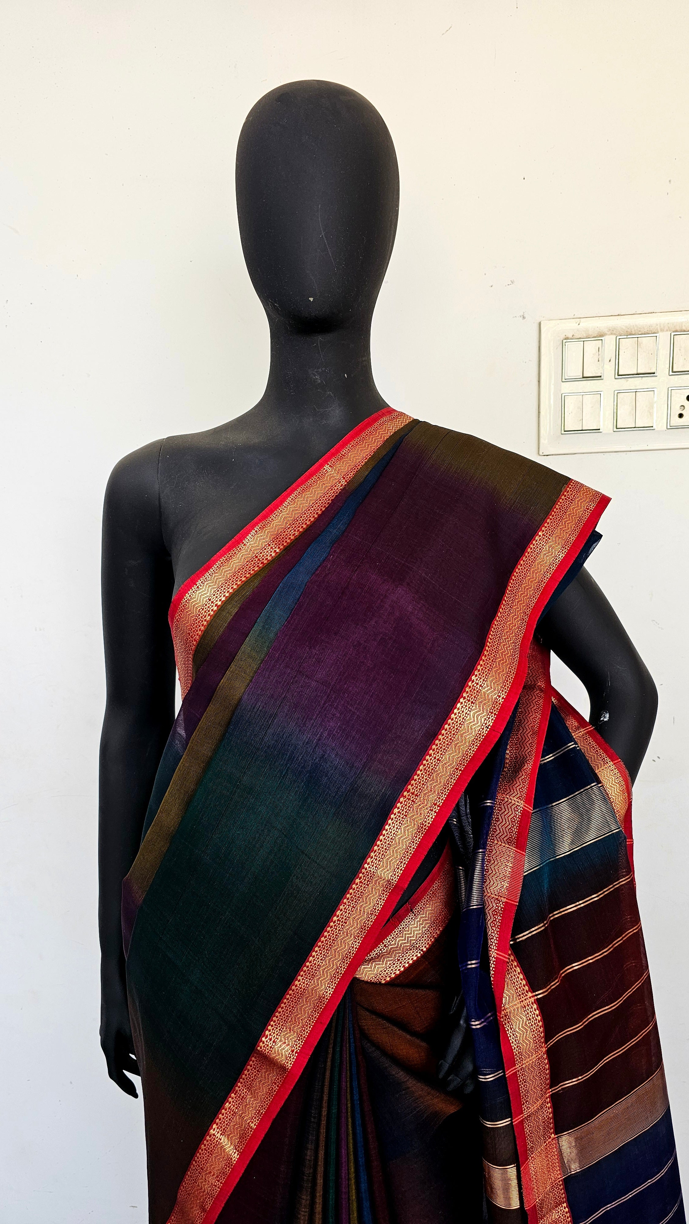 Tie and Dye Saree with Red/Gold Zari Borders.