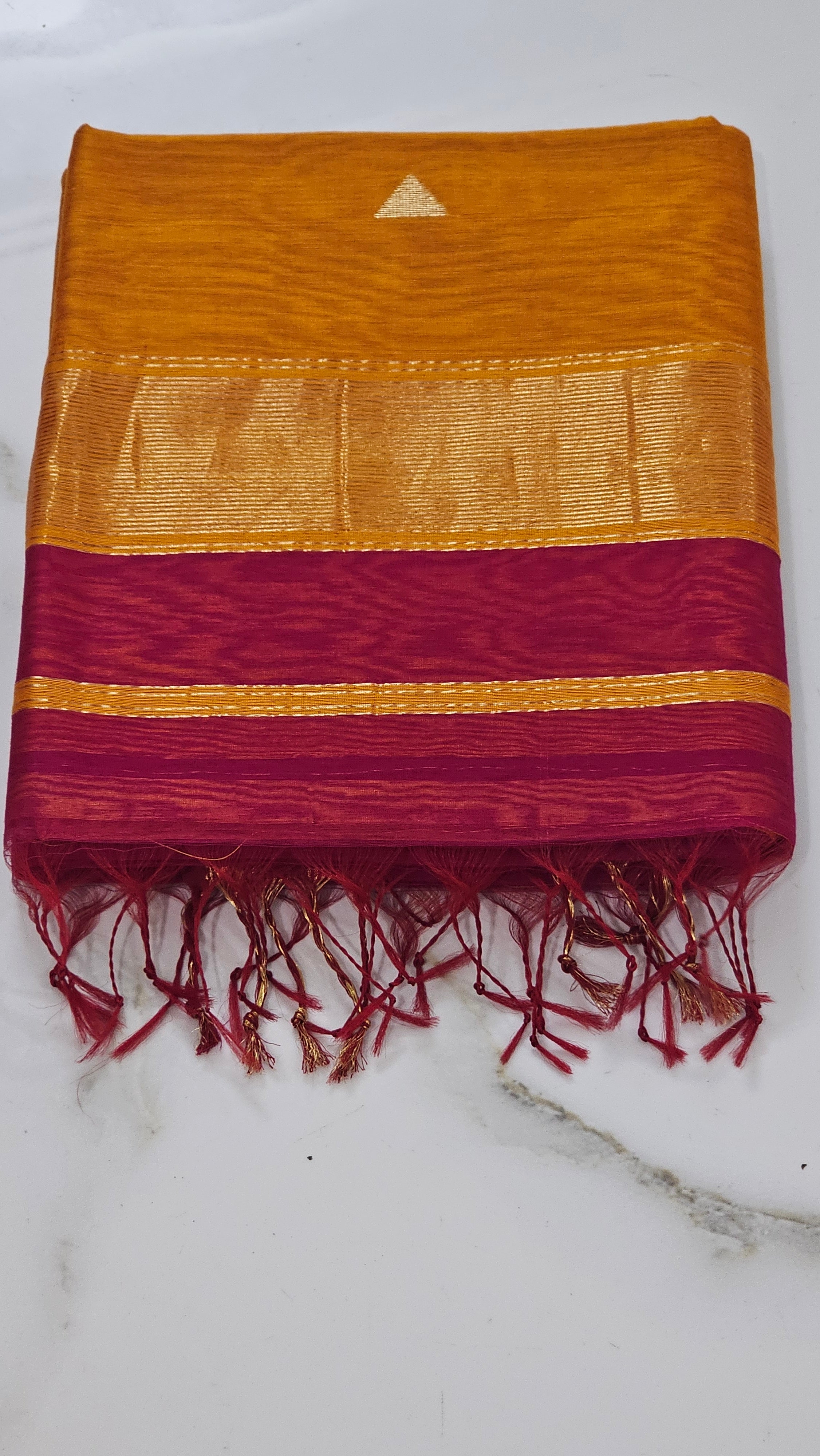 Maheshwari  Handwoven silk/Cotton butidar saree