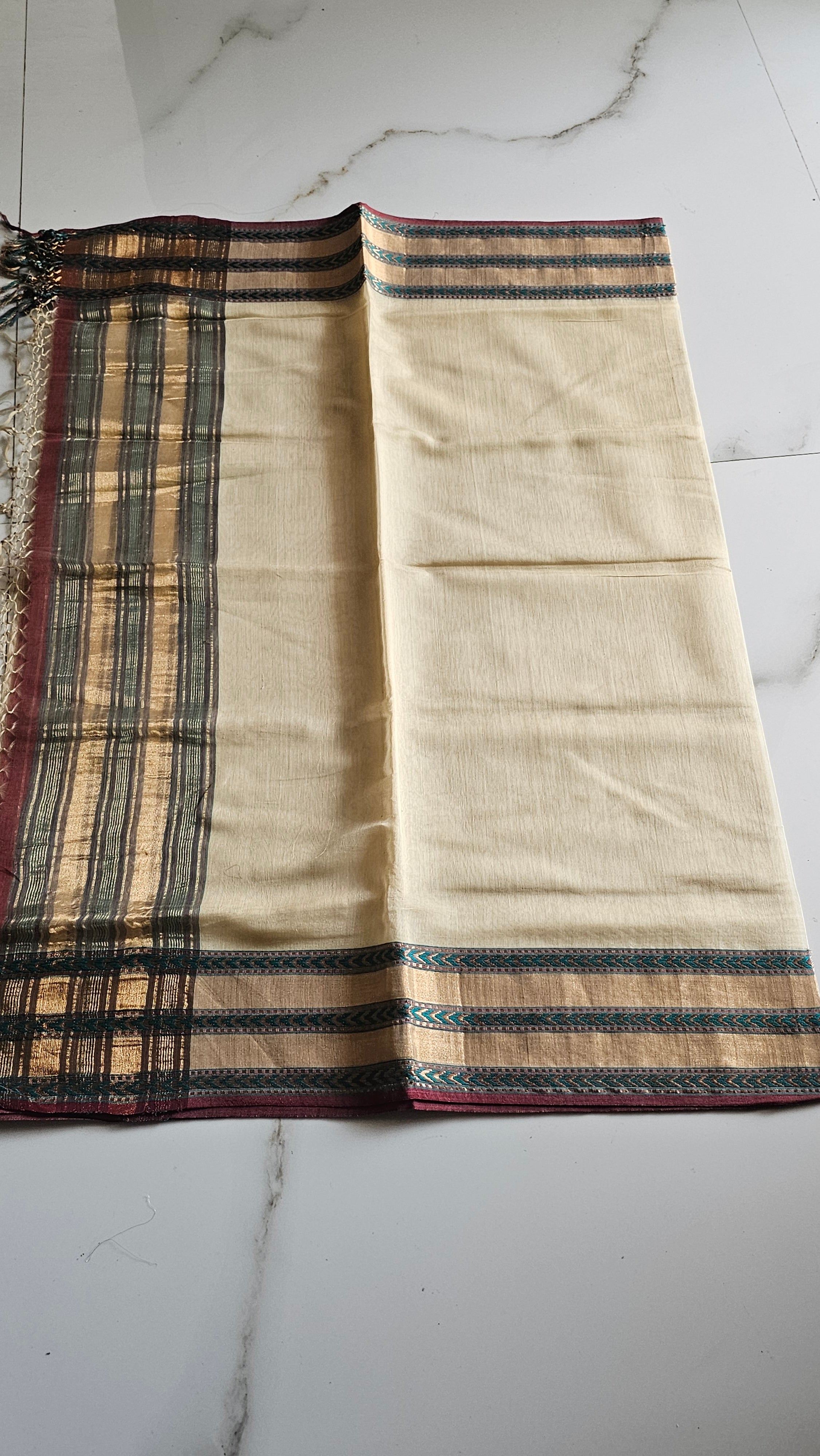 Silk/cotton 2.5mtrs length with 36" width Dupatta