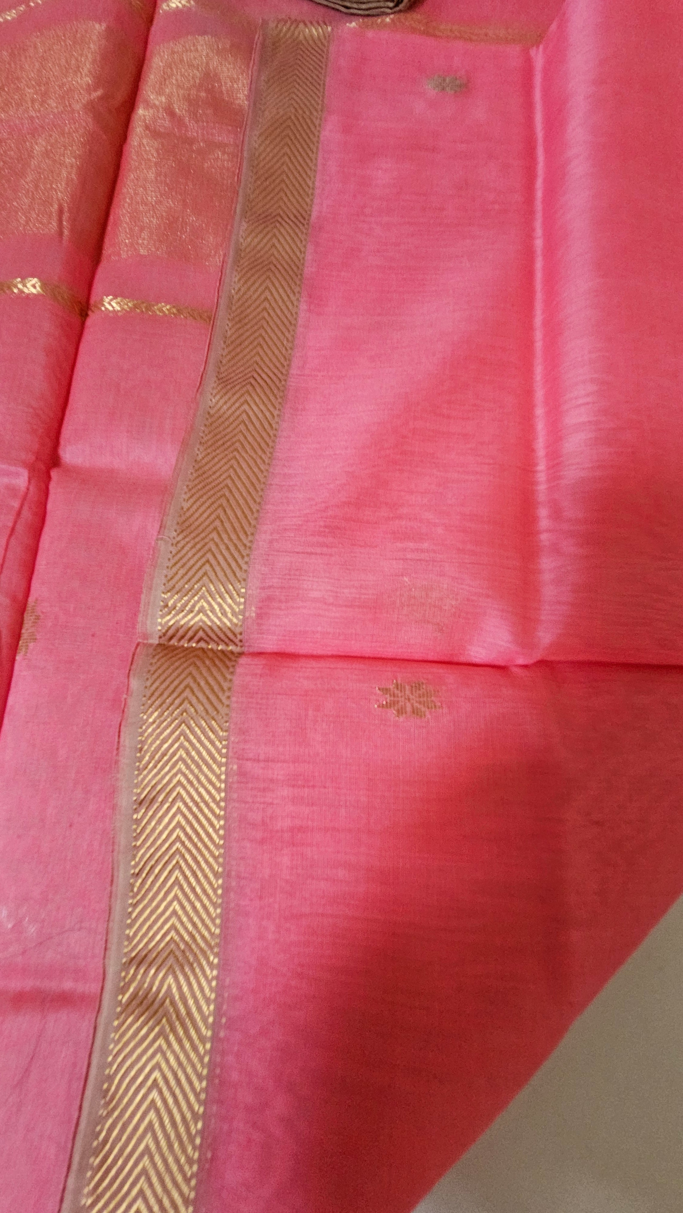 Silk/cotton three piece suit set 2.5 mtrs top, 2.5 mtrs Dupatta, 2.5 mtrs Bottom pink Resham buti and Gold Jari buti