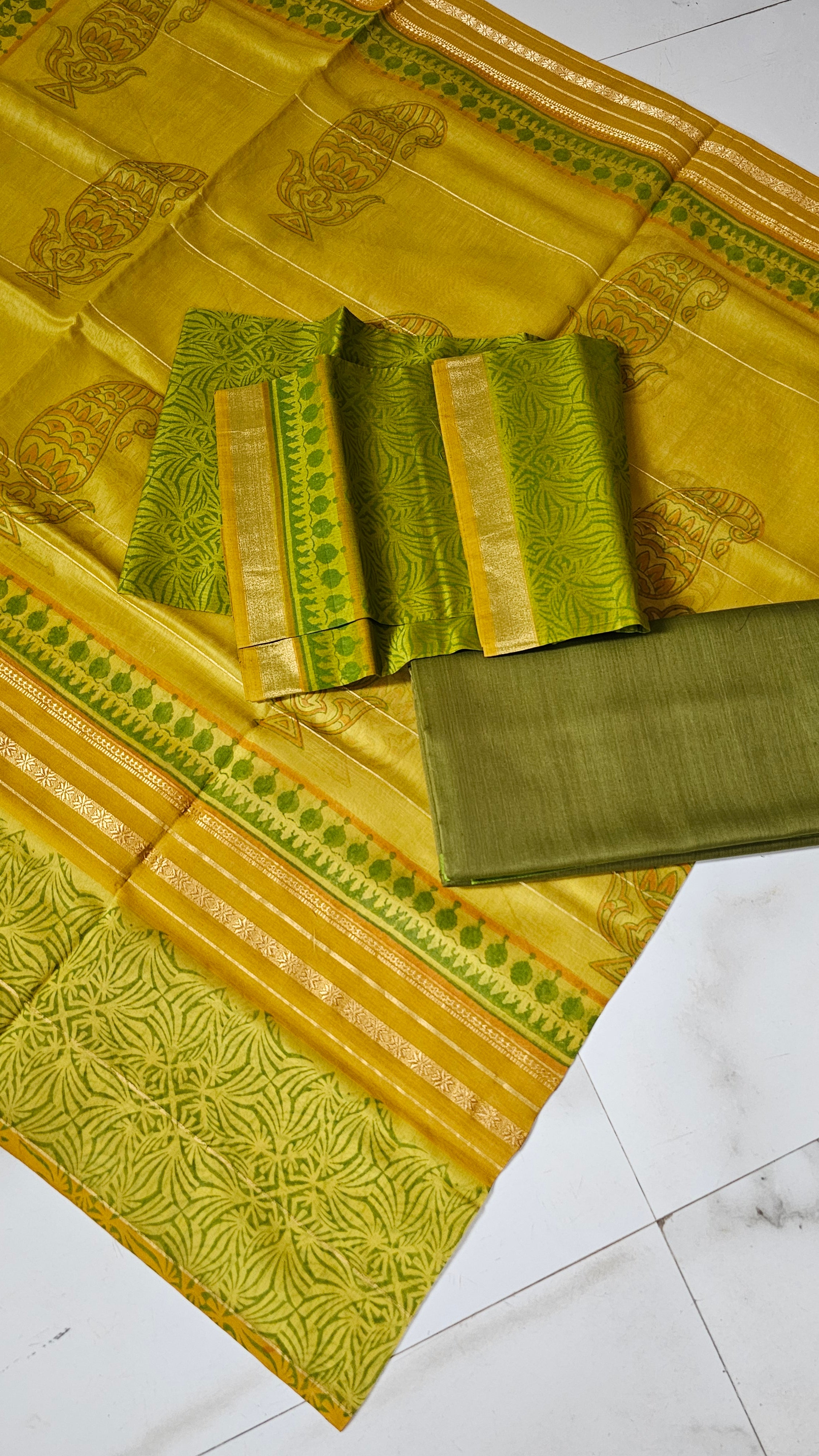 Silk/cotton three piece suit set 2.5 mtrs top,2.5 mtrs Dupatta, 2.5mtrs Bottom mehndi green color Block print suit