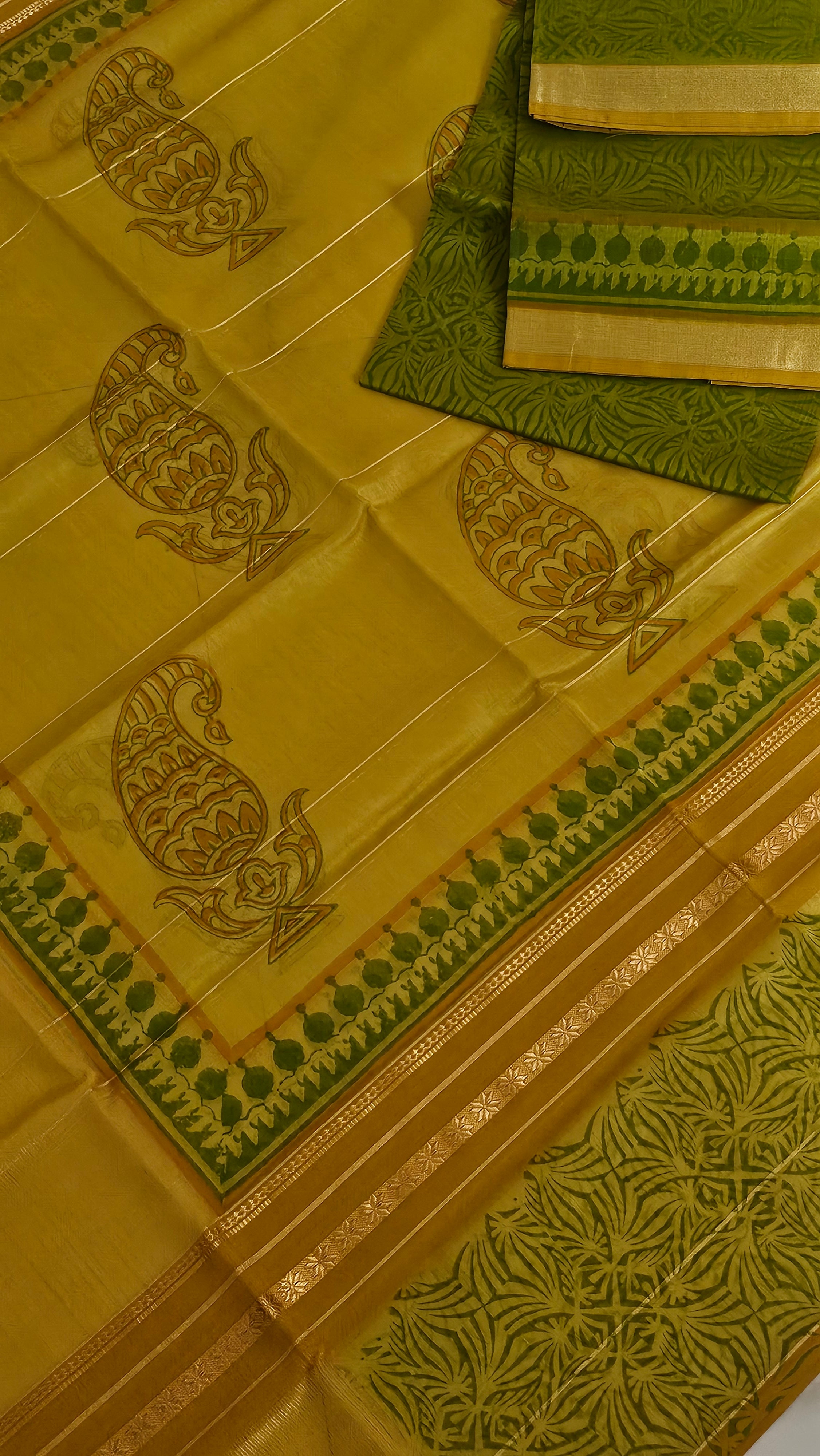 Silk/cotton three piece suit set 2.5 mtrs top,2.5 mtrs Dupatta, 2.5mtrs Bottom mehndi green color Block print suit