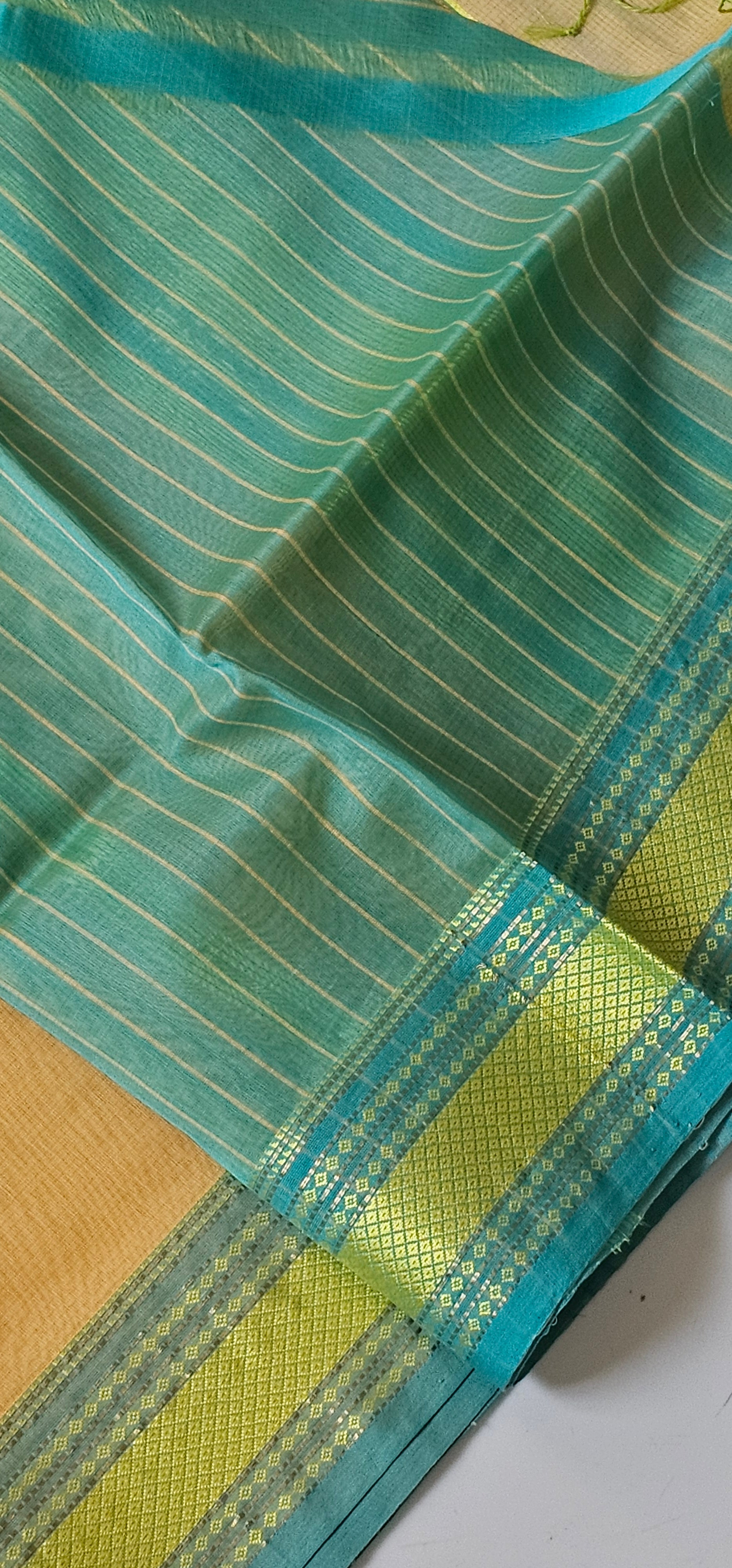 Silk/cotton  maheshwari  Handwoven hansa Borders  saree mustard Yellow color body with Lime yellow  border 6.5 mtrs length 1 mtr blouse