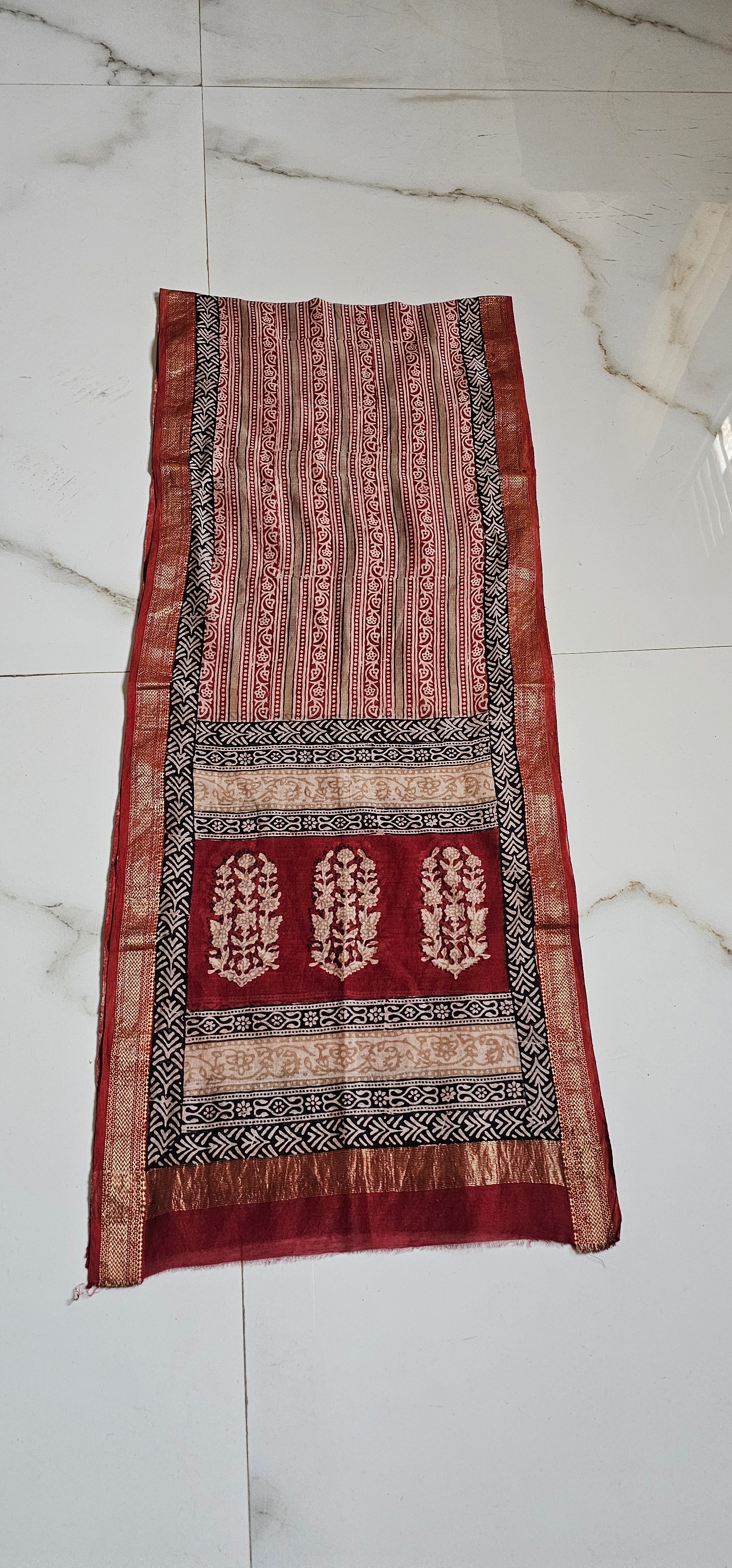 Stole with bagh print maheshwari  silk/Cotton 2mtrs length width 15"