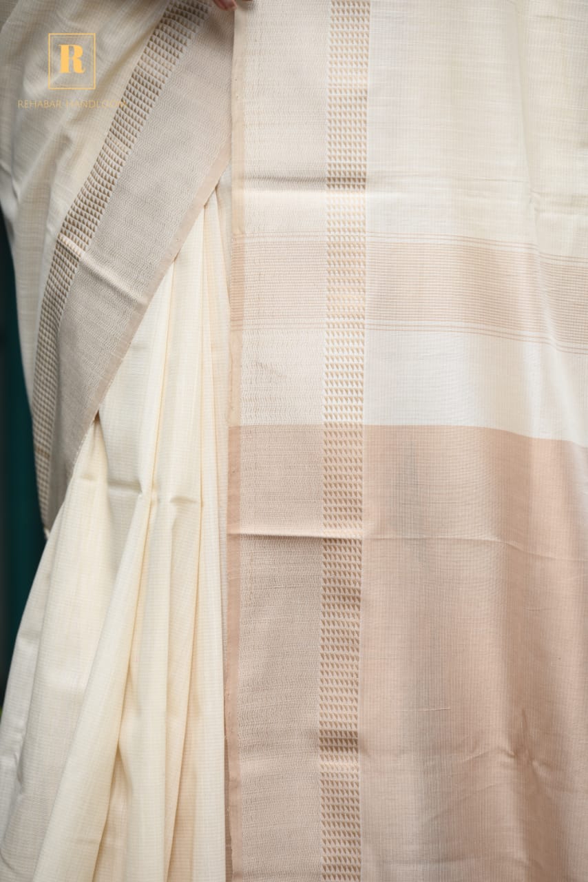 Pure Cotton Saree with "No Zari Concept" and Hand Spun Cotton Weft.