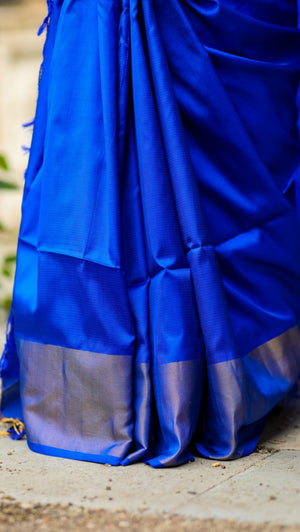 Royal Blue pure Silk Saree woven on 4 pedal.